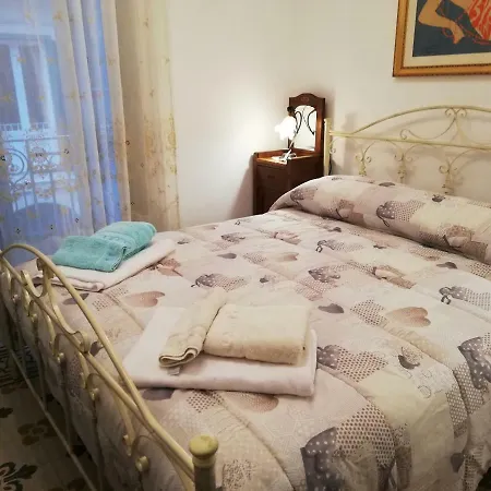 A Casa Di Nonna Semesterbostad *